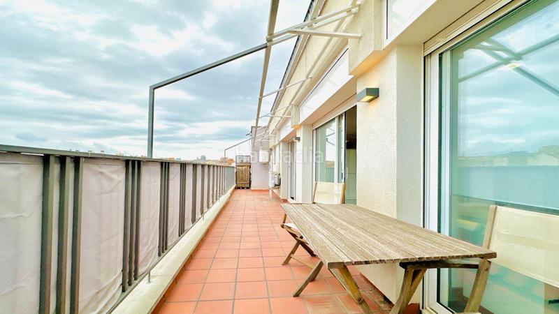 Foto cce3ef49-923f-4740-bb8a-8c906898382e. Loft vistas, ubicación y practicidad en el centro en Terrassa