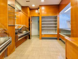 Local Comercial en Carrer PRAT DE LA RIBA,DE