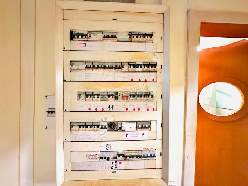 Foto bf4d9b2f-e716-4fcc-b728-295d6646d2be. Lloguer local comercial a Vallparadís - Antic Poble de Sant Pere Terrassa