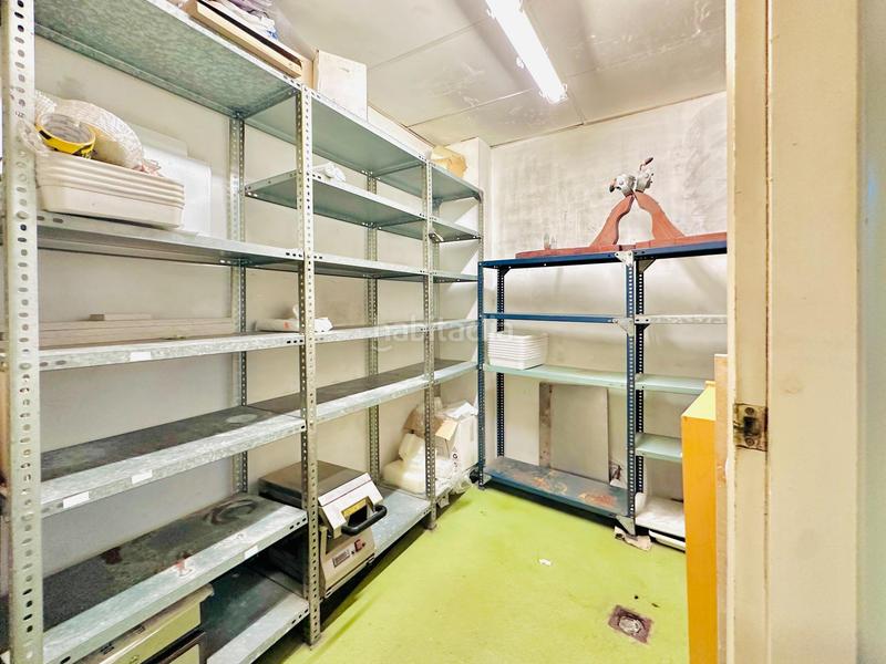 Foto c5b9a677-ee86-4982-bd7c-4071ead81c9d. Pas-de-porte local commercial dans Vallparadís - Antic Poble de Sant Pere Terrassa