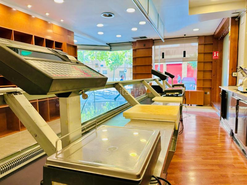 Foto 2ba2a34f-2958-4e05-9e06-a9446b226a72. Traspàs local comercial a Vallparadís - Antic Poble de Sant Pere Terrassa