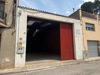 Location Bâtiment à usage industriel  Carrer de la germana pilar. Tu nueva base de operaciones entre martorell y manresa