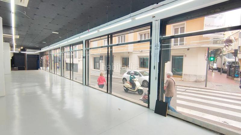 Foto 8430640a-4ef8-42fc-bf4f-ca460e959036. Local comercial en Ca n'Aurell Terrassa