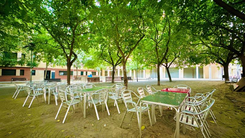 Foto 753a4989-f6da-4c32-90ec-a0b95f2a85cb. Rent business premise in calle de francesc oller 68 in Terrassa