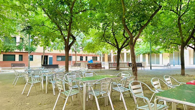 Foto e39bab6f-59c4-437c-b294-30684a575d39. Affitto locale commerciale in calle de francesc oller 68 in Terrassa