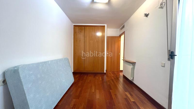 Foto d82675d7-990a-4cb7-8353-c197bf901f57. Appartamento con riscaldamento parcheggio in Barri del Centre Terrassa