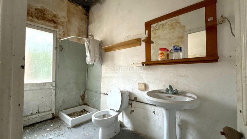 Foto b43413a9-02bc-4bea-8aab-f24316a15792. Casa amb aparcament a Sant Pere Nord Terrassa