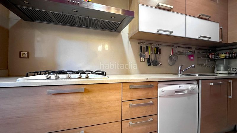 Foto 3609ea98-f271-4d8f-90e4-1440a124c10b. Casa amb calefacció a Barri del Centre Terrassa