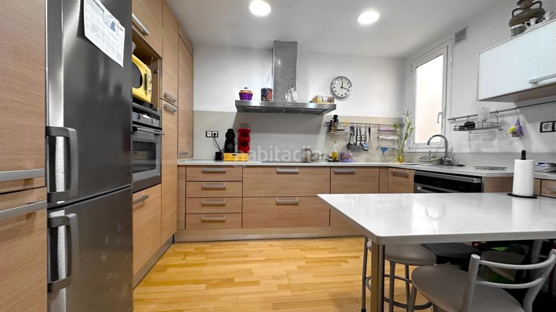 Foto c58b81a6-65d5-43b1-8be8-909cb4bf7160. Casa amb calefacció a Barri del Centre Terrassa