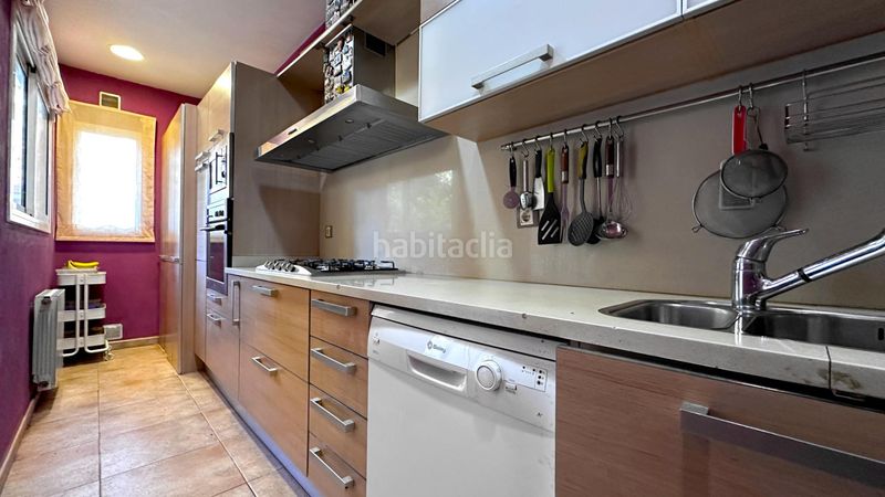Foto c598f884-98cb-4235-8dc6-b611550402e2. Casa amb calefacció a Barri del Centre Terrassa