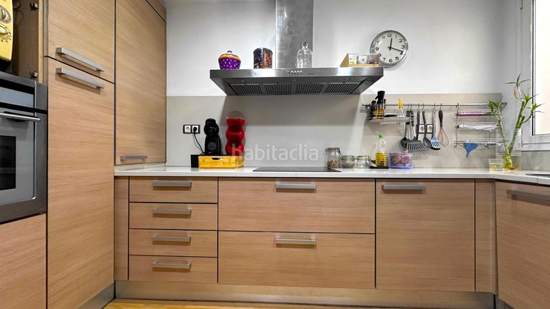Foto f227fcb7-c7d7-475a-b07b-451f0e9aac51. Casa amb calefacció a Barri del Centre Terrassa