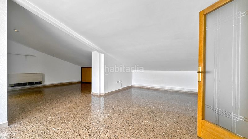Foto 3337f830-7570-45d9-9a14-796b27e399d8. Dúplex amb calefacció aparcament a Barri del Centre Terrassa