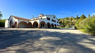 Local Comercial en Sant Sadurn� d�Anoia. 6.353 m2 construidos para llevar tu proyecto empresarial