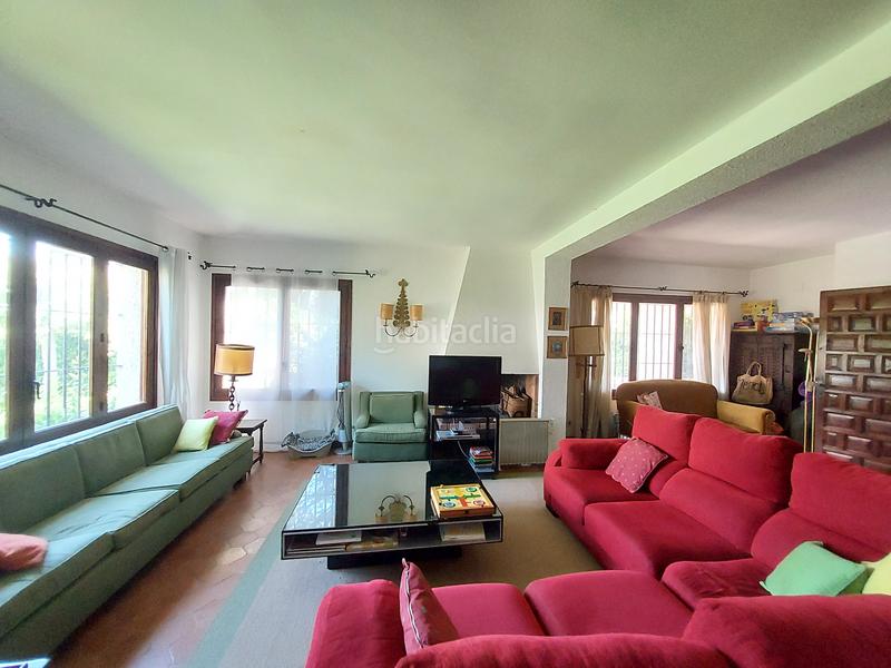 Foto 12dd1776-cd97-47a0-8f0a-2268bacfdeef. Xalet amb xemeneia a Coma-ruga platja Coma-ruga