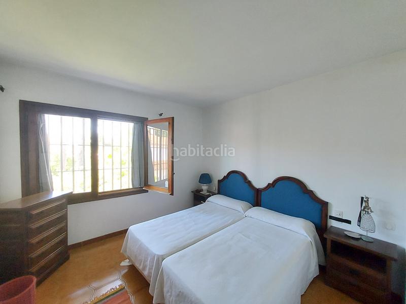 Foto 319ae012-d2d0-4a4a-bfca-0af97cf5e4f4. Xalet amb xemeneia a Coma-ruga platja Coma-ruga