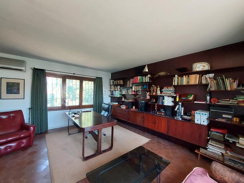 Foto 70aa0198-4800-4461-8378-41a89b6871a0. Xalet amb xemeneia a Coma-ruga platja Coma-ruga