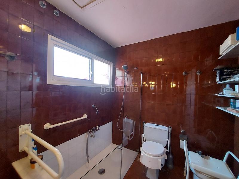 Foto acdd63cc-003d-470e-8a5f-96d7aa257d1b. Xalet amb xemeneia a Coma-ruga platja Coma-ruga