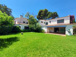 Xalet  Carrer de i'emperador trajano. Chalet individual de grandes dimensiones en uno de los mejores e
