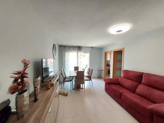 Apartament  Carrer de mir i geribert. apartamento totalmente renovado en el centro!