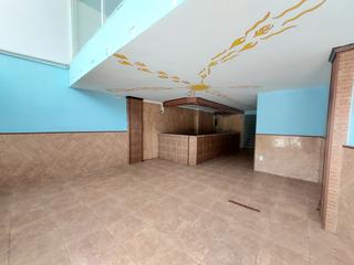 Geschäftsraum  Avinguda de la generalitat. Local comercial en el centro de comarruga