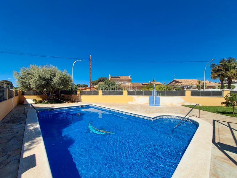 Foto ddbcf045-16c1-4684-902b-982feeab3937. Chalet espléndido chalet en la zona residencial de masia blanca, a 2 min. de la playa!! en Coma-ruga