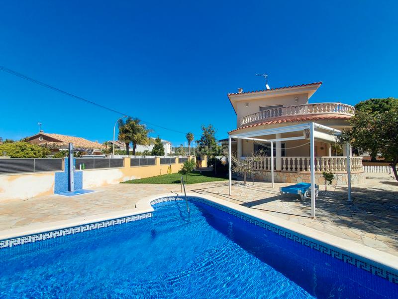Foto f9a905b0-184c-4704-9e1b-d91e62b90376. Chalet espléndido chalet en la zona residencial de masia blanca, a 2 min. de la playa!! en Coma-ruga