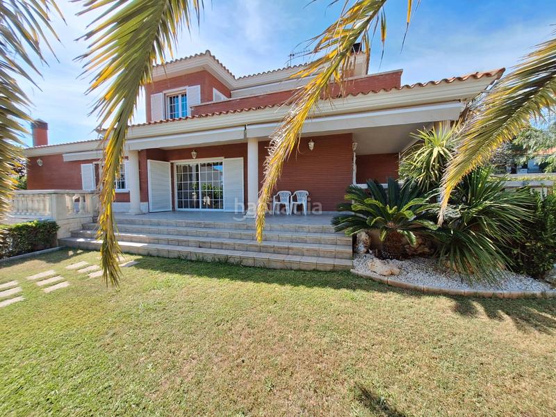 Foto 1b6da21e-a11d-491d-95ae-7f6575bf71e6. Xalet amb xemeneia calefacció aparcament piscina a Coma-ruga