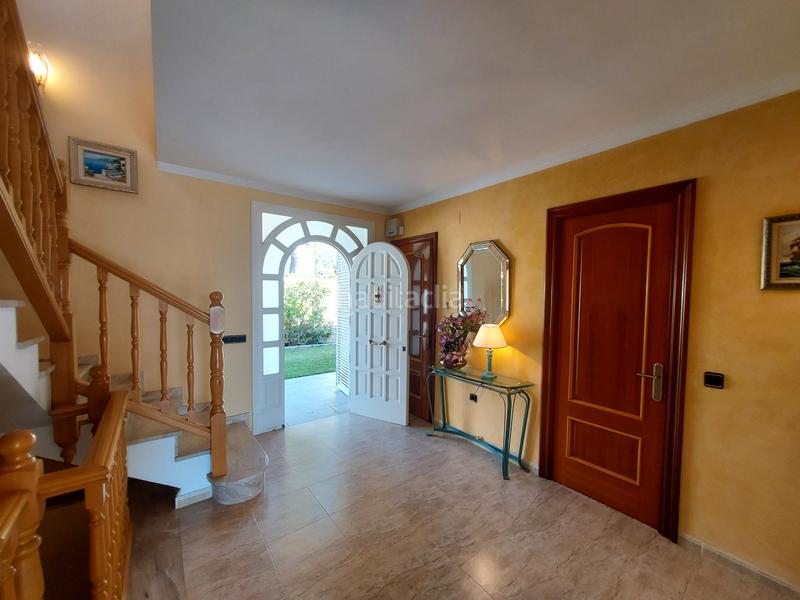 Foto 257ce59a-77ed-4b44-98b1-a5c567215c61. Xalet amb xemeneia calefacció aparcament piscina a Coma-ruga