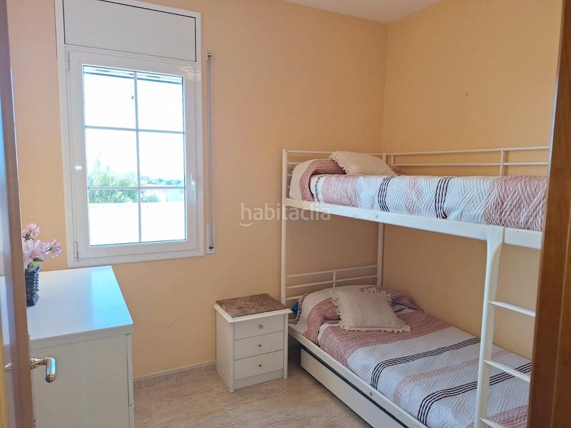 Foto 88c48937-a733-46be-9ca7-b5201ebcf671. Xalet amb xemeneia calefacció aparcament piscina a Coma-ruga