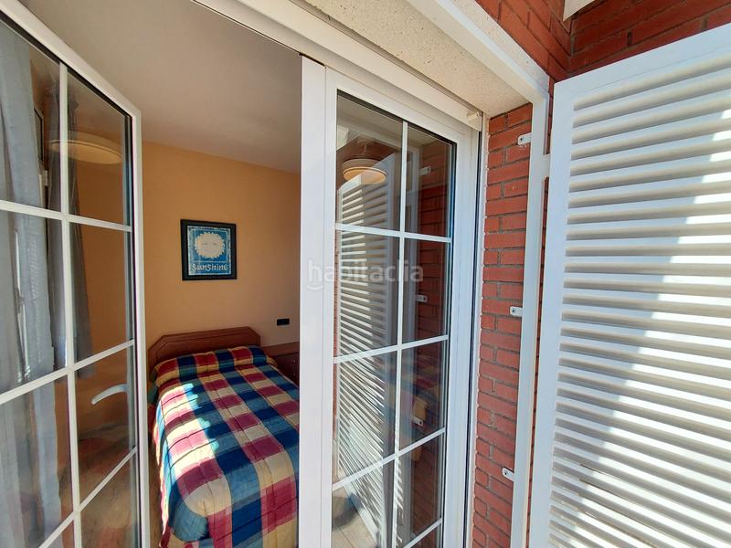 Foto 9b45ac04-83d2-40bb-b69d-c1626e4e4e3a. Xalet amb xemeneia calefacció aparcament piscina a Coma-ruga