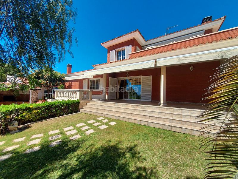 Foto be3bc781-3435-4158-b002-c951a76ecd5d. Xalet amb xemeneia calefacció aparcament piscina a Coma-ruga