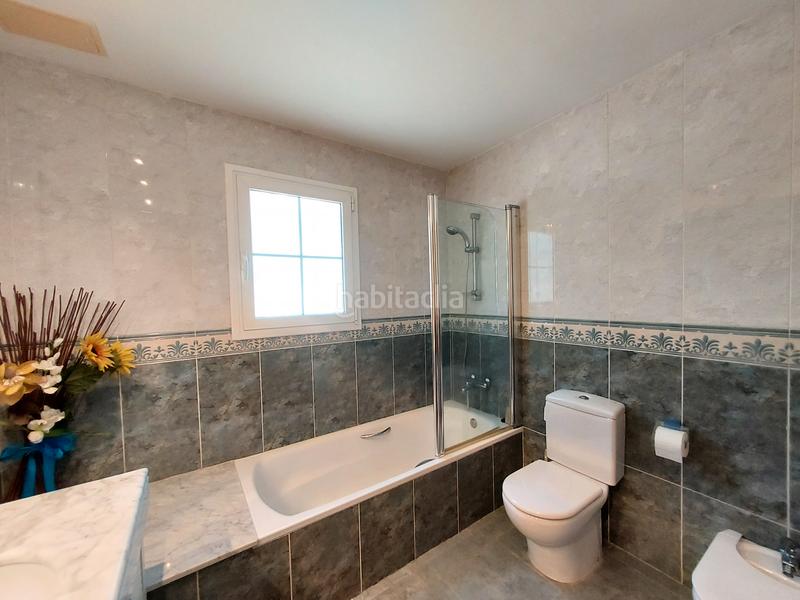 Foto ebe90e55-ed2b-4ac6-8706-8df70109ac95. Xalet amb xemeneia calefacció aparcament piscina a Coma-ruga