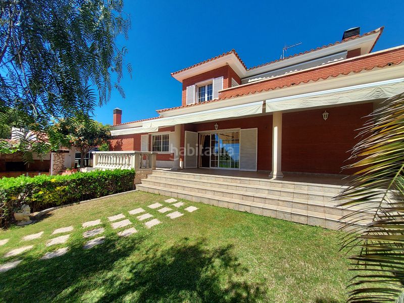 Foto be3bc781-3435-4158-b002-c951a76ecd5d. Chalet  individual en la zona residencial massos . en Coma-ruga