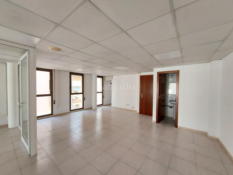 Foto 44e70c6a-9d37-4969-b00b-617054367595. Oficina a Centre Vendrell (El)
