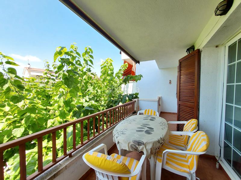 Foto b7f99cf2-0608-4146-8af8-a96bead77a8e. Apartament amb xemeneia aparcament a Coma-ruga platja Coma-ruga