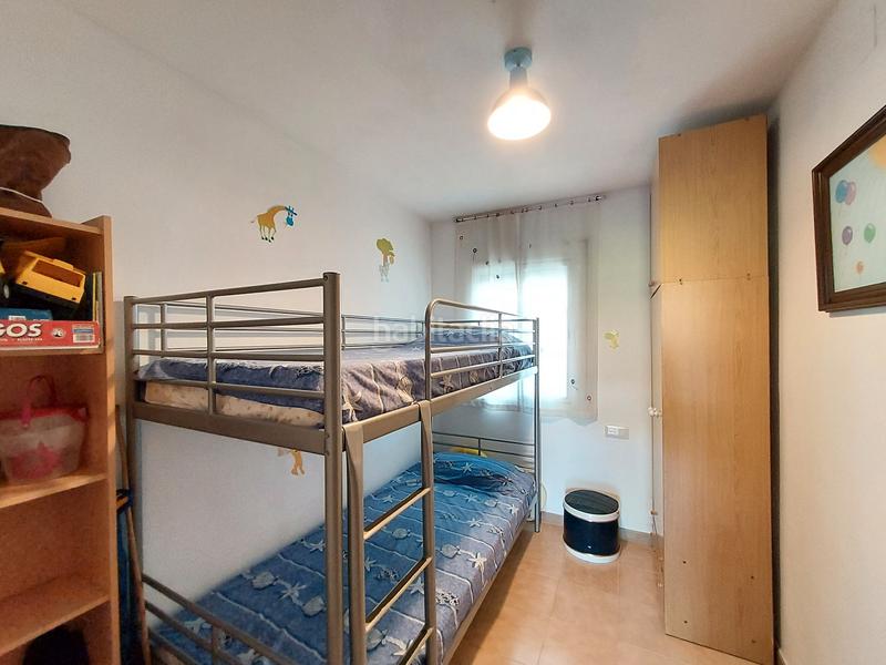 Foto f02e2d93-2ec5-45e6-b998-beea9f0ded68. Apartament amb xemeneia aparcament a Coma-ruga platja Coma-ruga