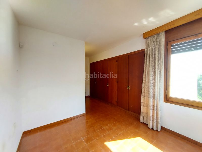 Foto b6855f82-5fbe-4960-a48a-07d8622a12d9. Xalet amb xemeneia aparcament a Els Masos - Els Garrofers Coma-ruga