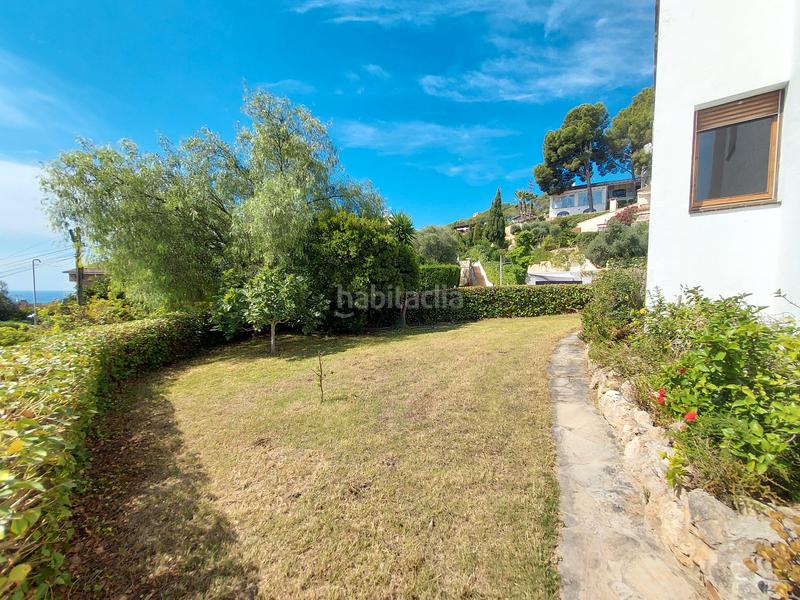 Foto 1c054b2f-437a-4322-8704-6efdcb934c58. Chalet con camino parcheggio in Els Masos - Els Garrofers Coma-ruga