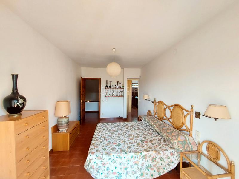 Foto 8a935877-f61f-4243-9cb0-1bf96b7793d1. Chalet con camino parcheggio in Els Masos - Els Garrofers Coma-ruga