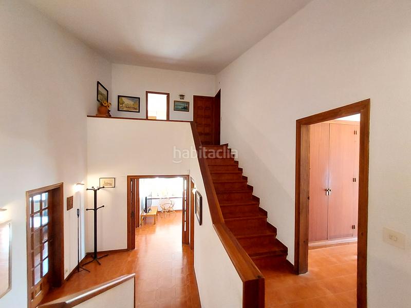 Foto e39503ce-3f55-453a-ba7e-88a0a4884add. Chalet con camino parcheggio in Els Masos - Els Garrofers Coma-ruga