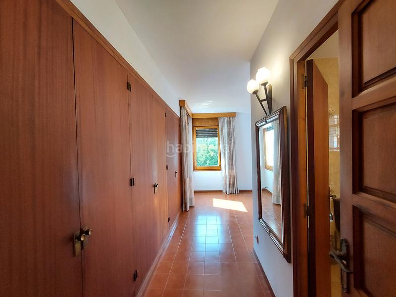 Foto eaaf8870-2636-4cdf-964d-288921d272cd. Chalet con camino parcheggio in Els Masos - Els Garrofers Coma-ruga