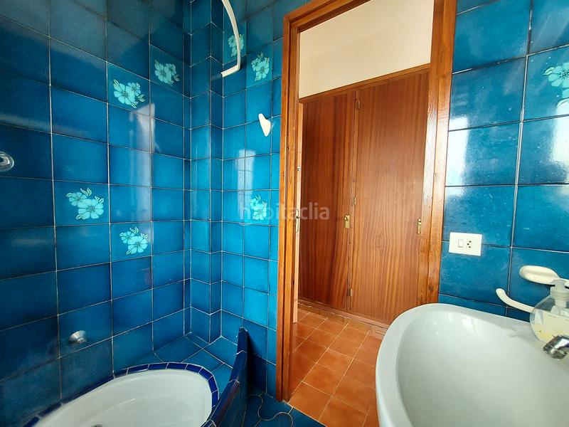 Foto f9aad578-1c56-4b28-9e19-a0d5e45db99a. Chalet con camino parcheggio in Els Masos - Els Garrofers Coma-ruga