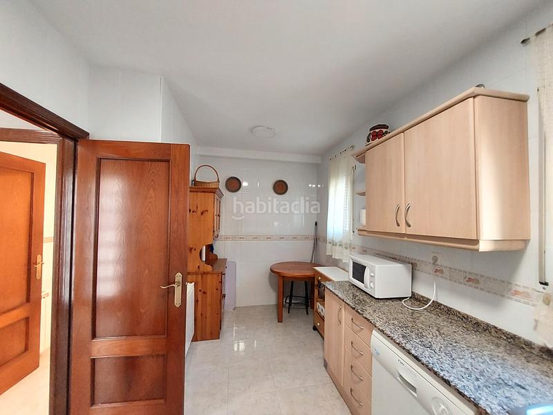 Foto 0595b357-df55-4ad1-a626-3df0930e7505. Maison jumelée avec cheminée parking piscine dans Els Masos - Els Garrofers Coma-ruga