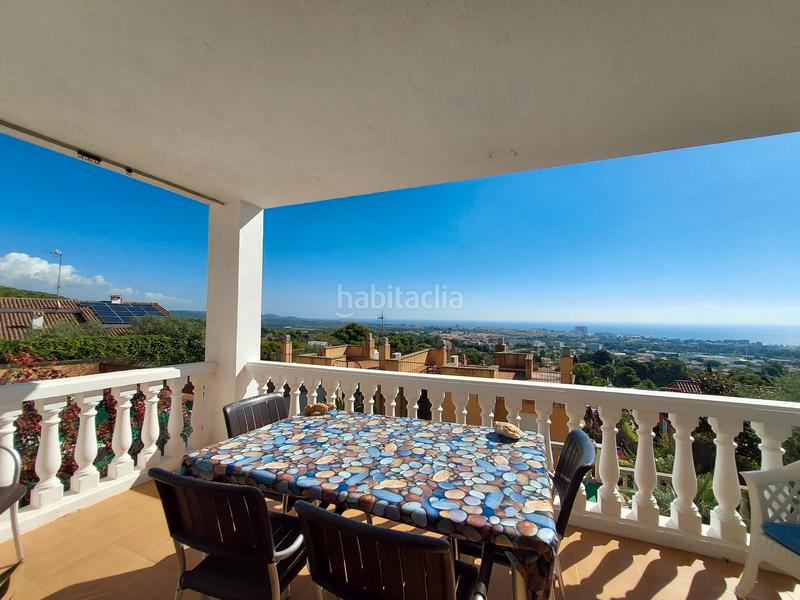 Foto 5fc07e6a-f8b8-4d80-b627-f63cc44d465b. Maison jumelée avec cheminée parking piscine dans Els Masos - Els Garrofers Coma-ruga