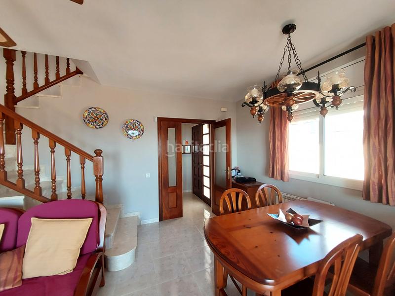 Foto af46299a-d694-40e4-84a7-7b5ba2ae0803. Maison jumelée avec cheminée parking piscine dans Els Masos - Els Garrofers Coma-ruga