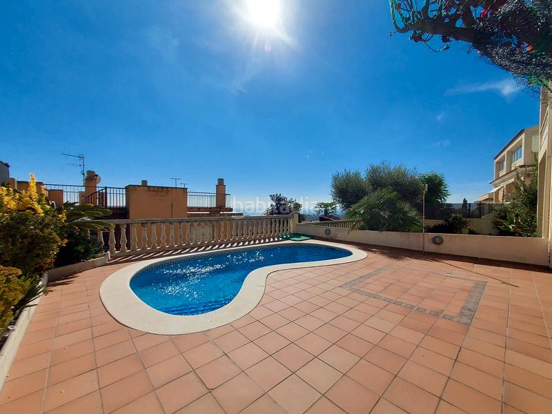 Foto d9837542-b910-4235-b966-7e0d3a7f7a97. Maison jumelée avec cheminée parking piscine dans Els Masos - Els Garrofers Coma-ruga