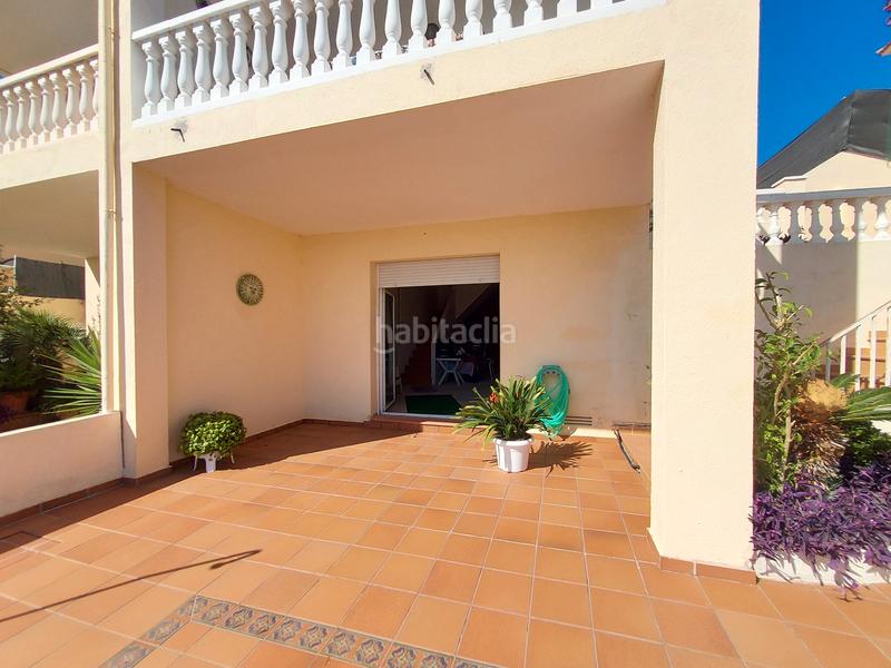 Foto e14fee06-fe95-41cb-9330-e93657d1a0de. Maison jumelée avec cheminée parking piscine dans Els Masos - Els Garrofers Coma-ruga