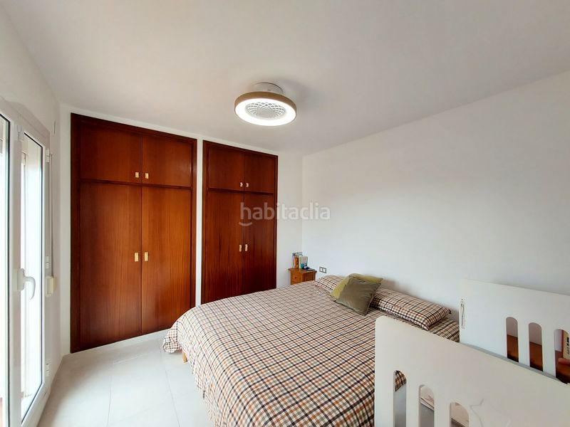 Foto 11e78b39-0dc5-464b-b306-327c0b593b77. Xalet amb xemeneia calefacció aparcament a Els Masos - Els Garrofers Coma-ruga