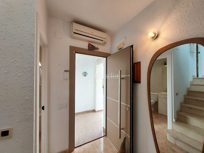 Foto 17aef50d-be11-4112-928e-96f4684c3310. Xalet amb xemeneia calefacció aparcament a Els Masos - Els Garrofers Coma-ruga