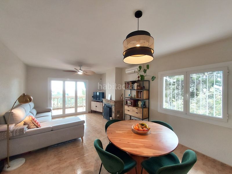 Foto 7ebc301f-a724-45d3-8fbd-2e12a7ea7151. Xalet amb xemeneia calefacció aparcament a Els Masos - Els Garrofers Coma-ruga